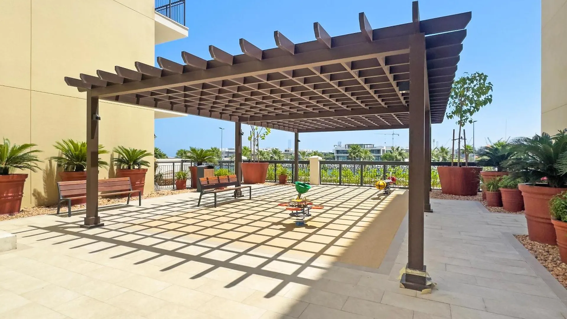 Apartment Ocean View 2Br With A Pool & Gym, 2 Min To Beach Dubai