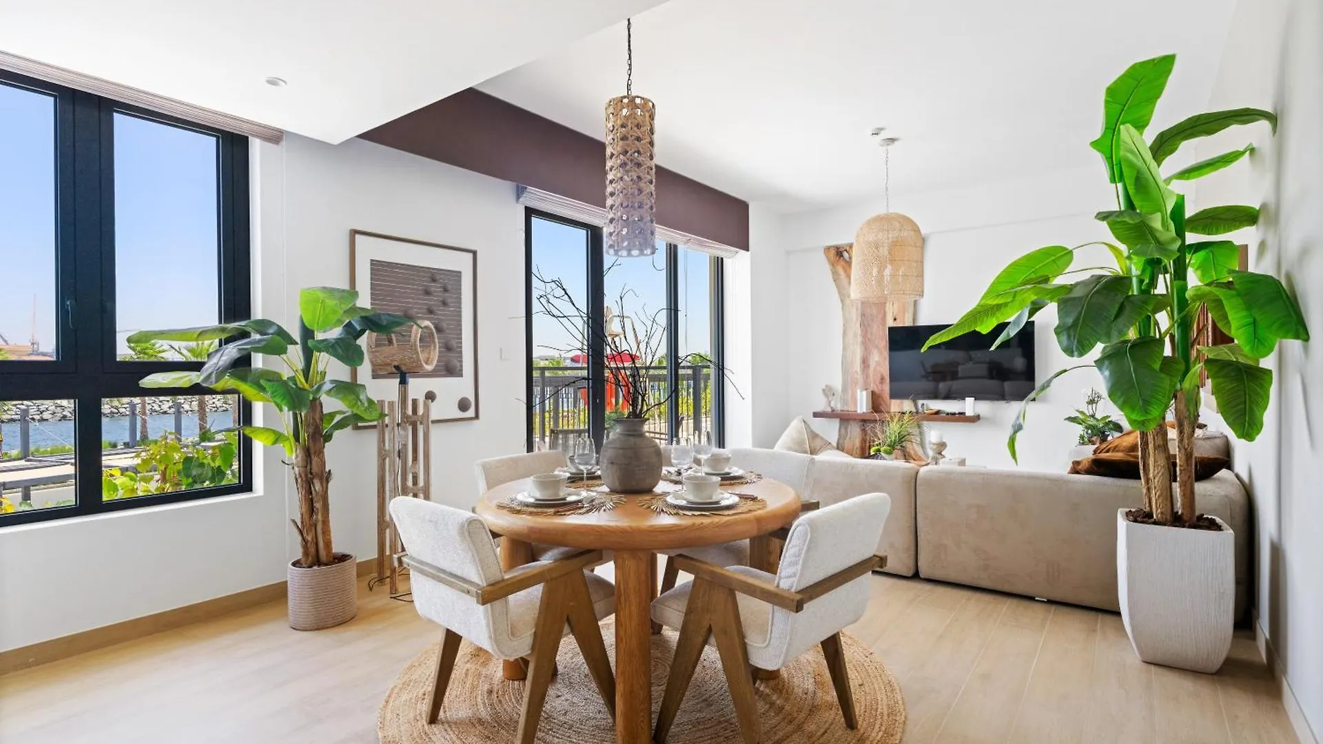 Ocean View 2Br With A Pool & Gym, 2 Min To Beach Dubai Apartment